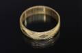 - Ring