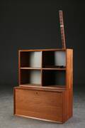 Poul Cadovius. Væghængt reolsystem af teaktræ 6