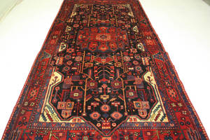 Persisk handknuten matta Nahavand 327x159 cm.