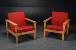 Dansk møbelproducent. Par lænestole 2 Denne vare er sat til omsalg under nyt varenummer 4959259