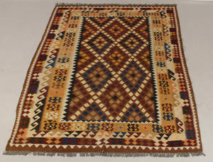 Uzbekisk handvävd kelim, mått 251x159 cm.