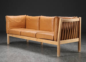 Tre-pers. sofa, bøg og læder
