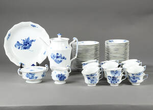 Royal Copenhagen, Blå blomst, kaffestel. 55 