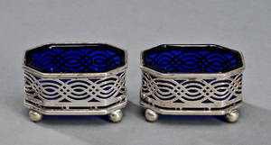 Et sæt engelske saltkar 2