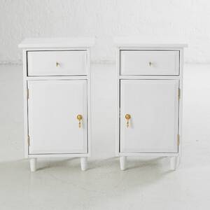 Nattduksbord gustaviansk stil