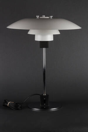Poul Henningsen. PH 43 bordlampe  Denne vare er sat til omsalg under nyt varenummer 4535010