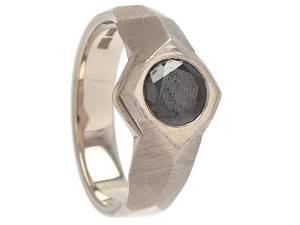 Ring 18K 11,1g