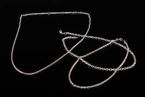 Tre halskæder af ankermønster. Sterlingsølv. 