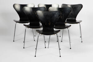 Arne Jacobsen, Stühle Modell 3107 für Fritz Hansen 6