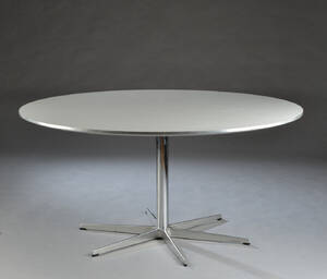  Arne Jacobsen. Cirkulært spisebord, Ø 145 cm