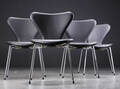 Arne Jacobsen. Fire syverstole model 3107, sort læder 4  