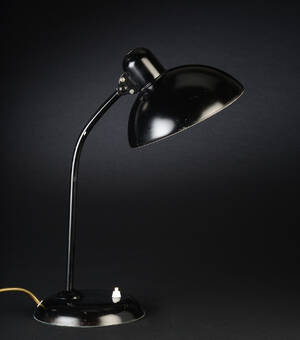 Christian Dell, Kaiser bordlampe, model 6556