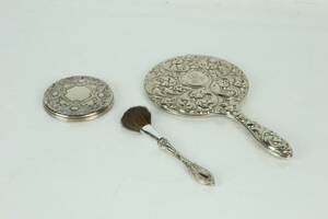 SPEGLAR samt puderborste