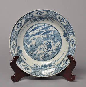 Kinesisk fad af blådekoreret porcelæn, Wanli-periode, 1600-tallet