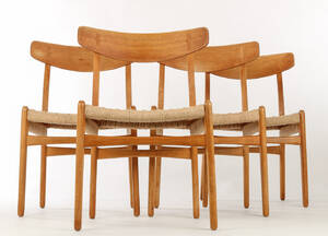Hans J. Wegner. Fire stole af egetræ, model CH-23 4