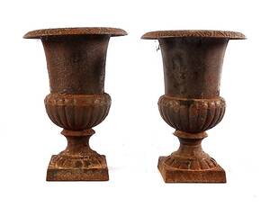 TRÄDGÅRDSURNOR, metall, 1900-tal.