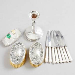 Borstar ljusstake salt-och pepparkar