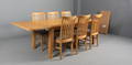 Dansk møbelproducent, Spisebord med to tillægsplader samt seks stole, eg 9