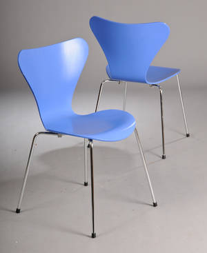 Arne Jacobsen 1902-1971. To stole, Syveren, model 3107 2