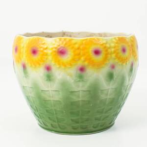 YTTERFODER 1900-talets första delHöjd 17 cm, Ø ca 23 cm. Krackelyr, bruksslitage.