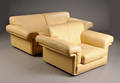 De Sede. Tre-pers. sofa samt hvilestol. 2
