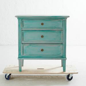 Byrå gustaviansk stil