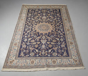 Persisk Nain tæppe, 360x240 cm.