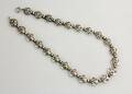 Halsband