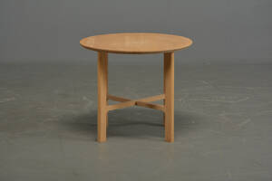 Sofabord af sæbebehandlet bøg 