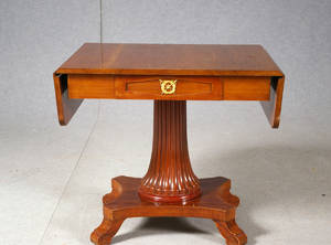 Bord, Karl Johan-stil, 1900-tal