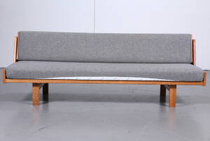 Hans J. Wegner. Daybedsovesofa