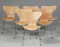 Arne Jacobsen 1902-1971. Seks stole, model 3107 6