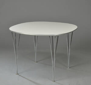 Arne Jacobsen  Piet Hein. Supercirkulært bord, hvid laminat.