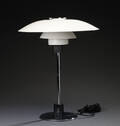Poul Henningsen. PH43 bordlampe. 