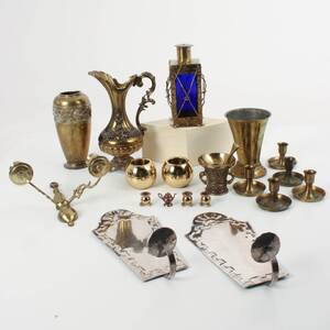 MÄSSING- och METALLFÖREMÅL