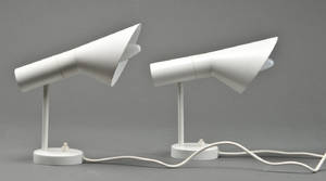 Arne Jacobsen 1902-1971. Par AJ væglamper 2