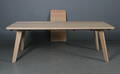 Dansk møbelproducent. Plankebord med tillægsplade. 30 mm massiv ask. 2