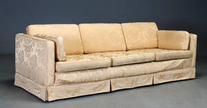 Overpolstret sofa tre pers. 