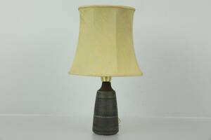 BORDSLAMPA, fot i keramik