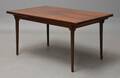 Dansk møbelproducent. Spisebord med hollandsk udtræk af palisander