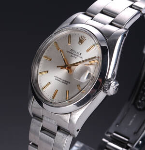 Rolex Date. Vintage herreur i stål med sølvfarvet skive, ca. 1979 Denne vare er sat til omsalg under nyt varenummer 4760660