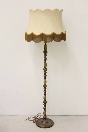 Golvlampa
