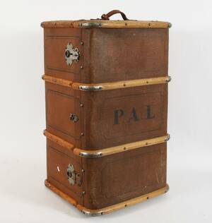 Resekoffert, Axel Pettersson Resefekt Fabrik, 1900-tale