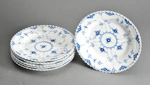 Kgl. Porcelæns fabrik. Musselmalet, helblonde, seks tallerkner 6