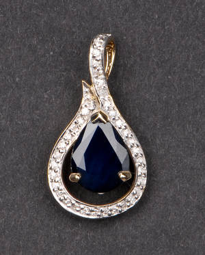 Safir- og diamantvedhæng