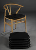 Seks hynder til Hans J. Wegners Y- stol. Sort læder. 6.
