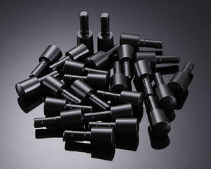 Forlængersko til seks Arne Jacobsens Syver stole m.fl. 24