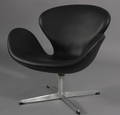 Arne Jacobsen 1902-1971. Svanen, hvilestol, model 3320
