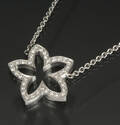 Ole Lynggaard. Anemone collier, 18 kt hvidguld