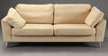 Møbelproducent. To-pers. sofa, alcantara